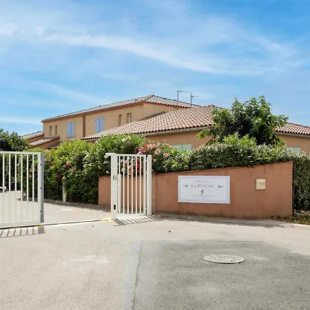 La Pinede Apartment